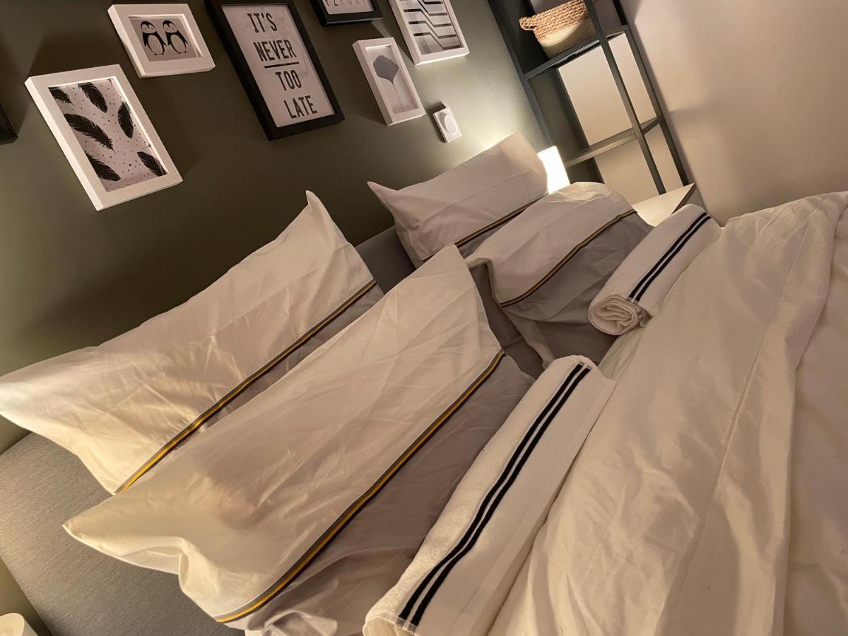 Mille Et Une Nuit, Appartement Classe 3 Etoiles En Rdc Avec Exterieur Et Parking Доль Экстерьер фото